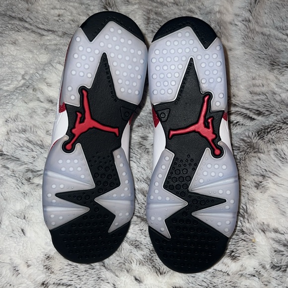 Jordan 6 Red Oreos size 6.5 grade school never worn still have box. - Picture 6 of 10